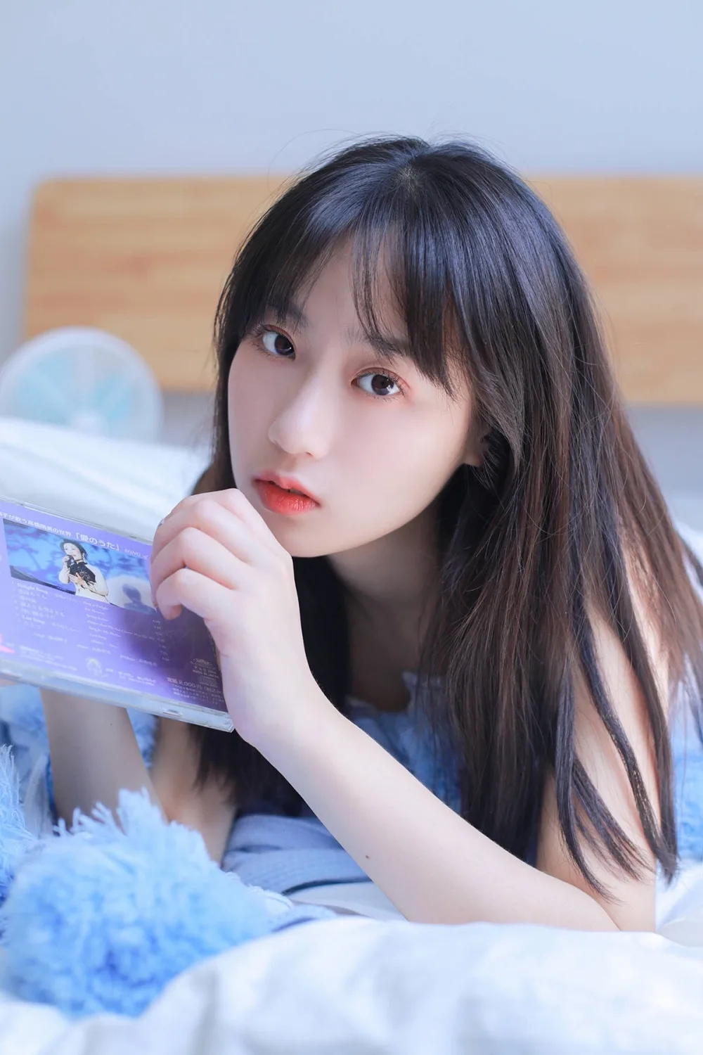 长发美女写真 图片6