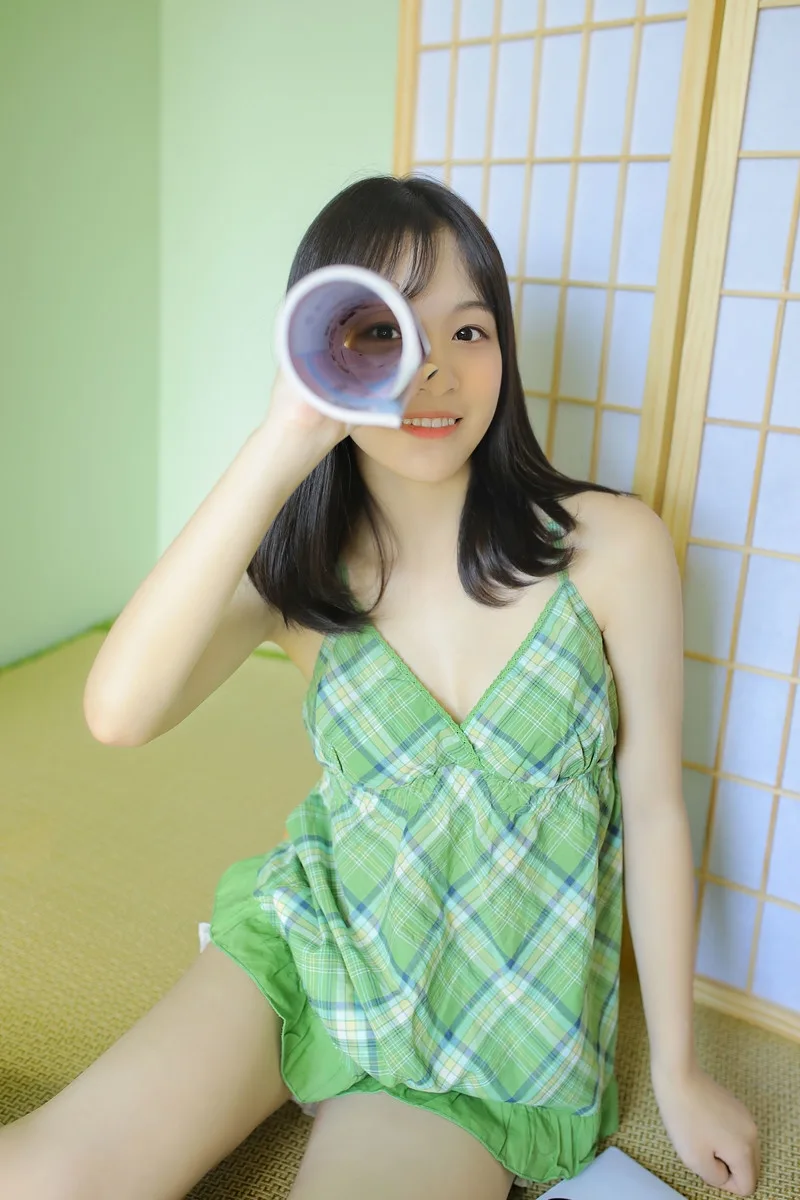 居家美女写真 图片3