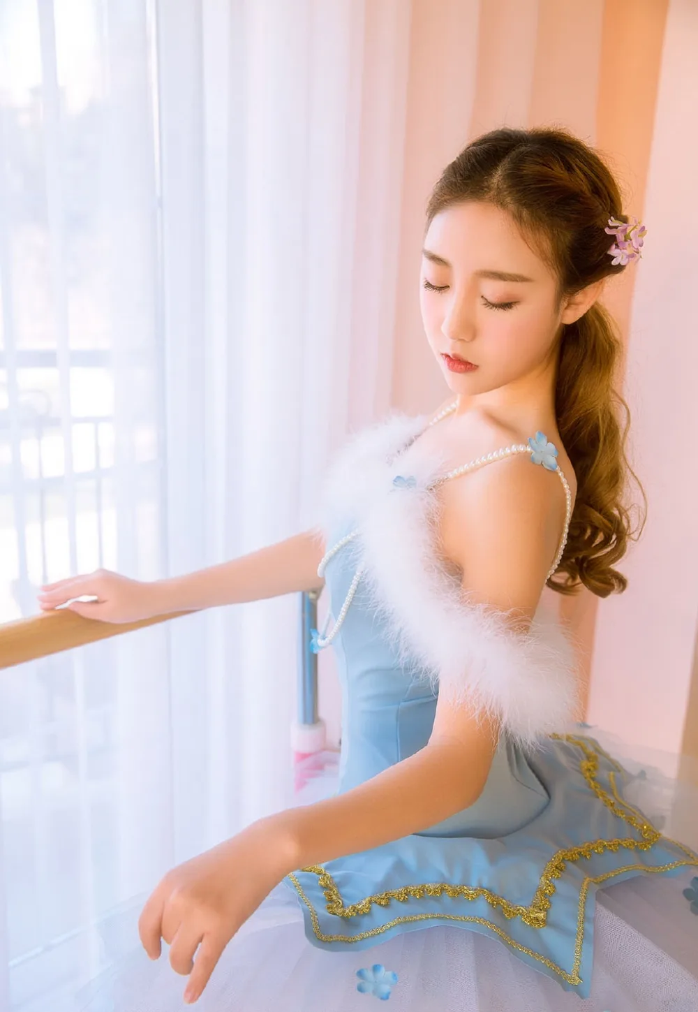 舞蹈美女写真 图片4