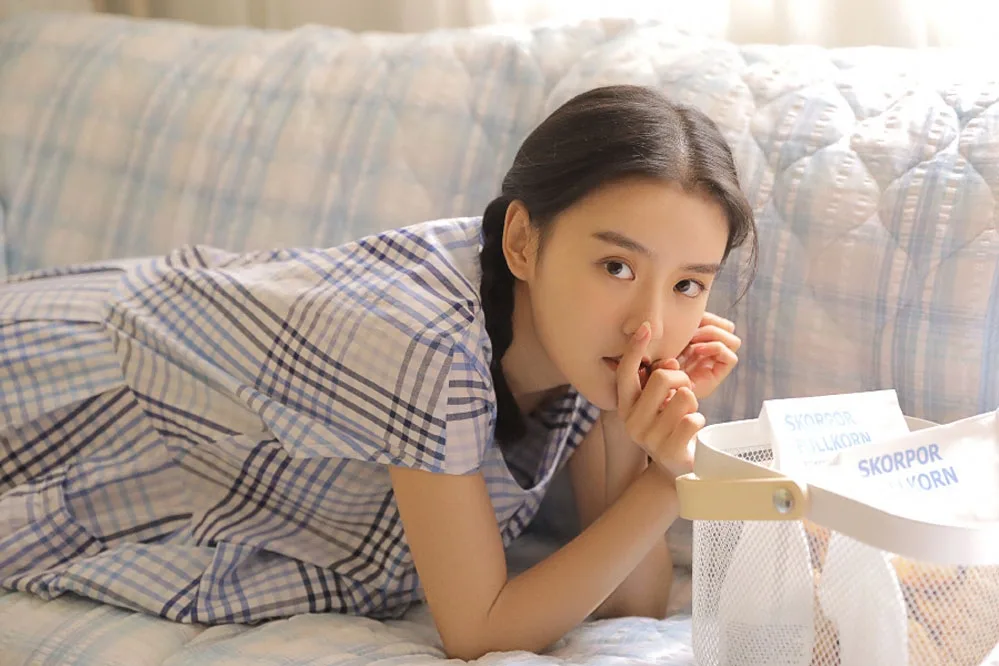 麻花辫少女私房写真 图片10