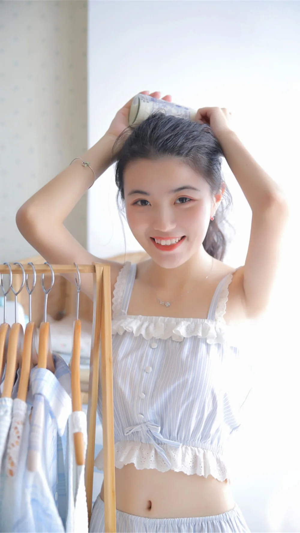 元气少女写真 图片3