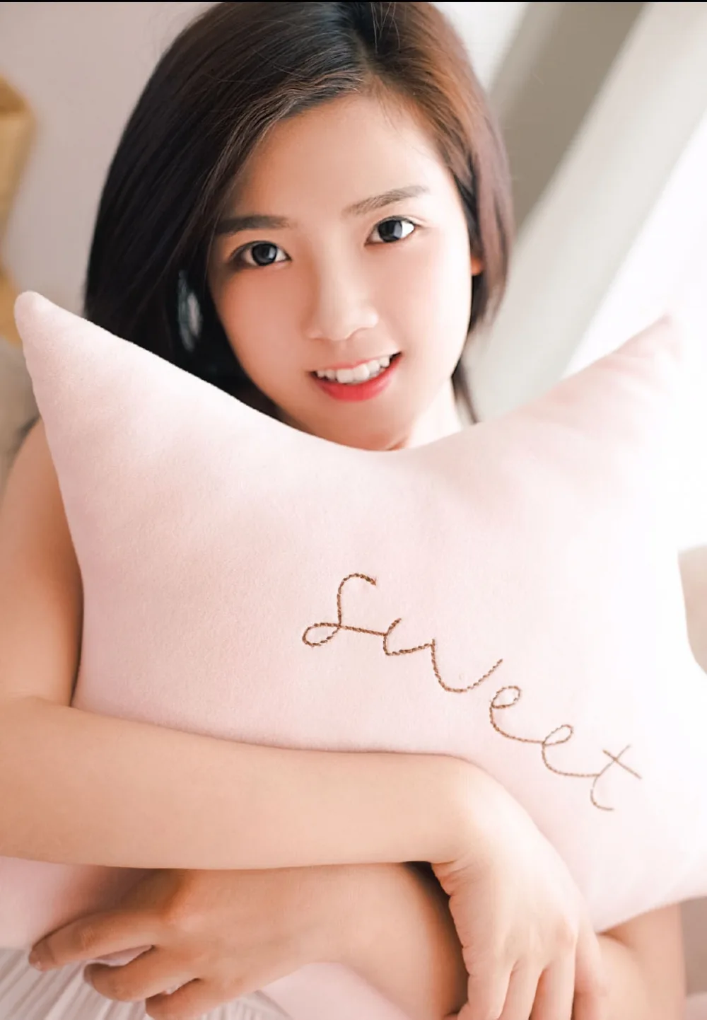 长发美女写真 图片4