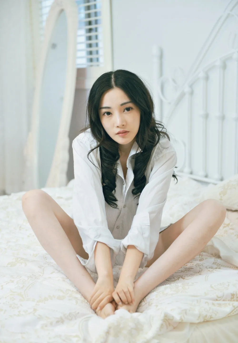 超短裤美腿写真 图片4