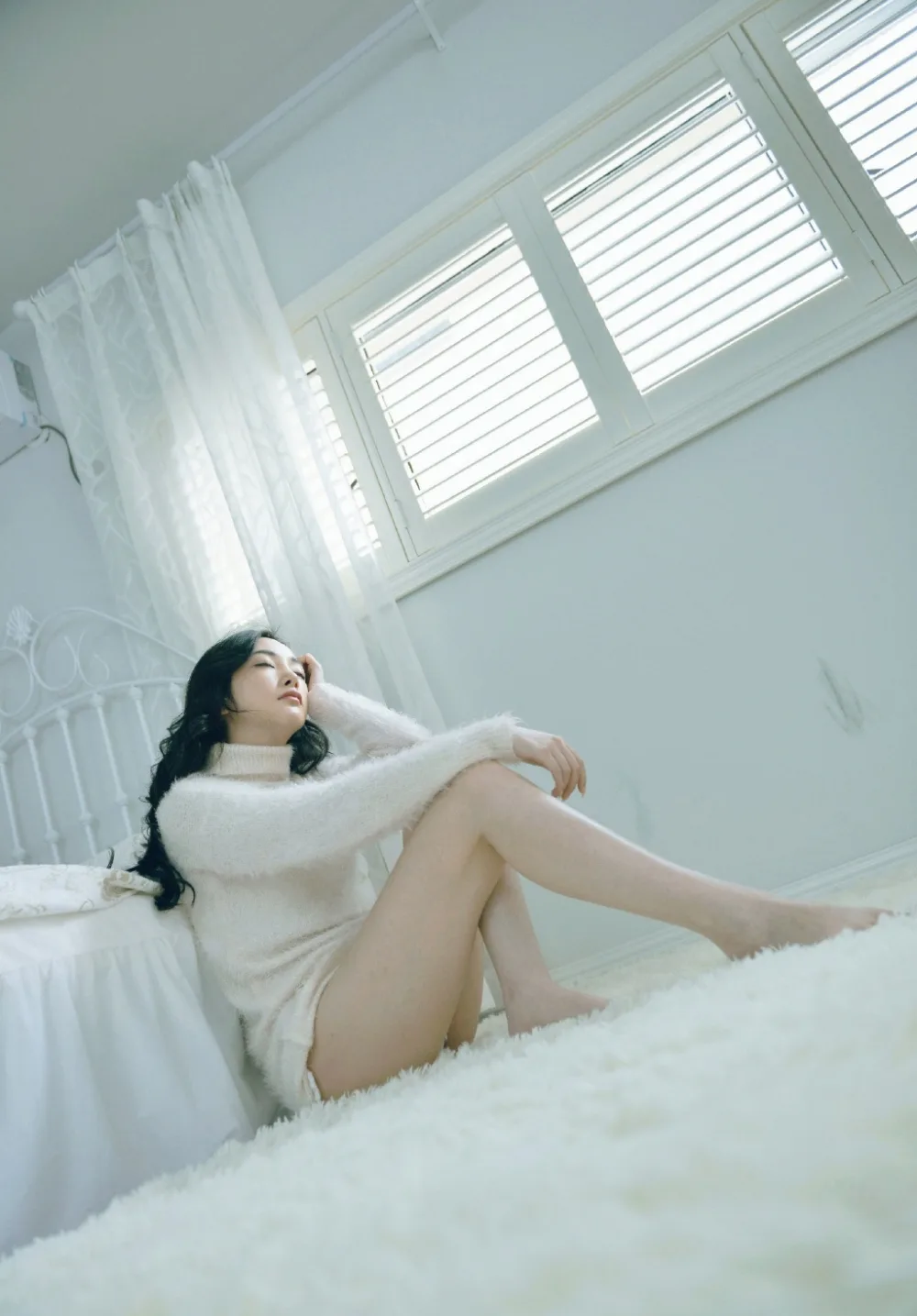 超短裤美腿写真 图片9