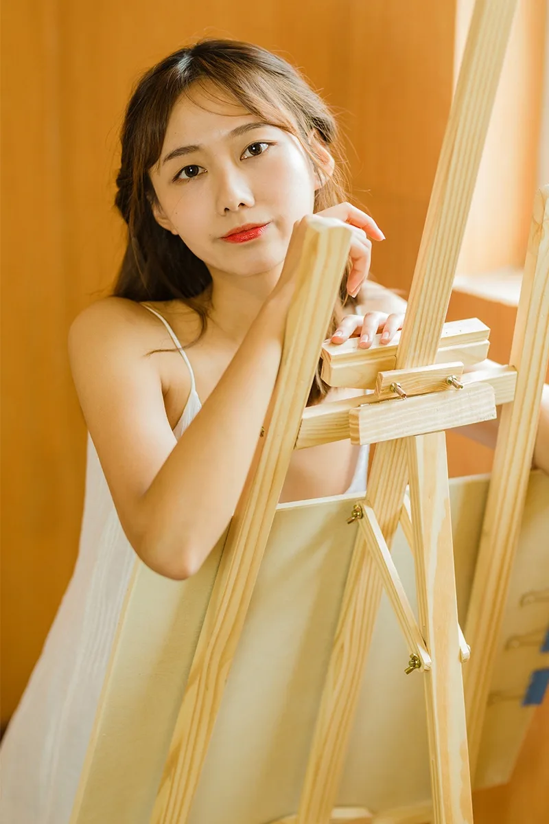 单眼皮美女写真 图片4