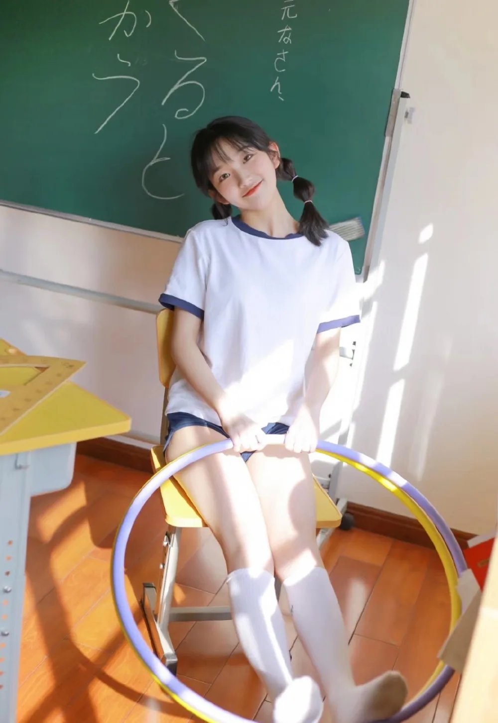 体操服少女写真 图片8
