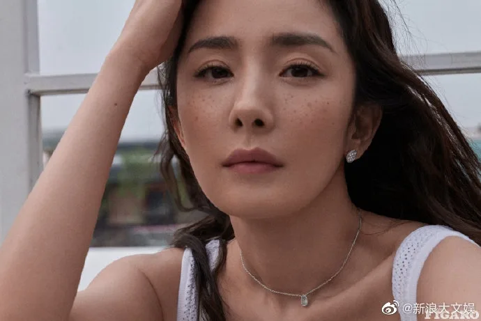 杨幂性感写真 图片8