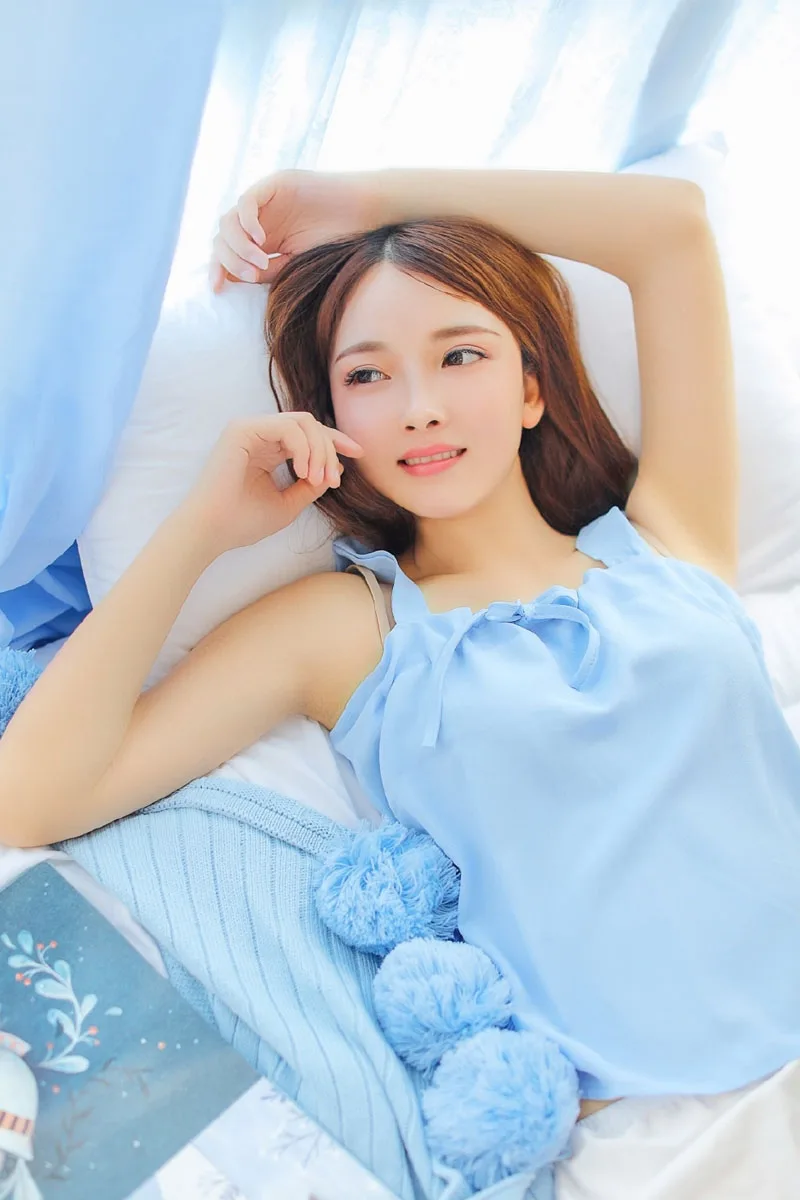 甜美少女写真 图片12
