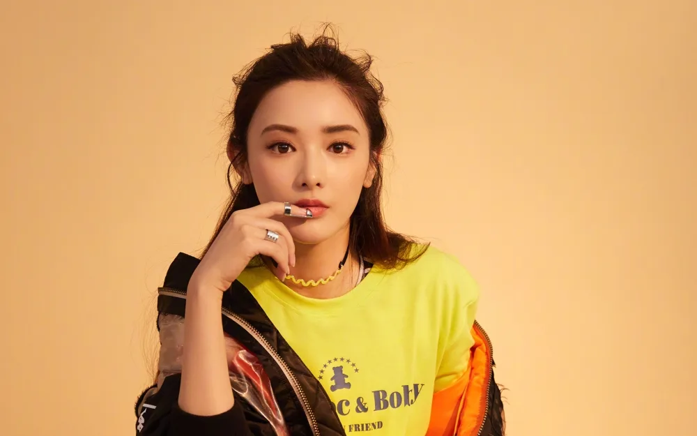 彭晓冉 美女明星写真 图片1