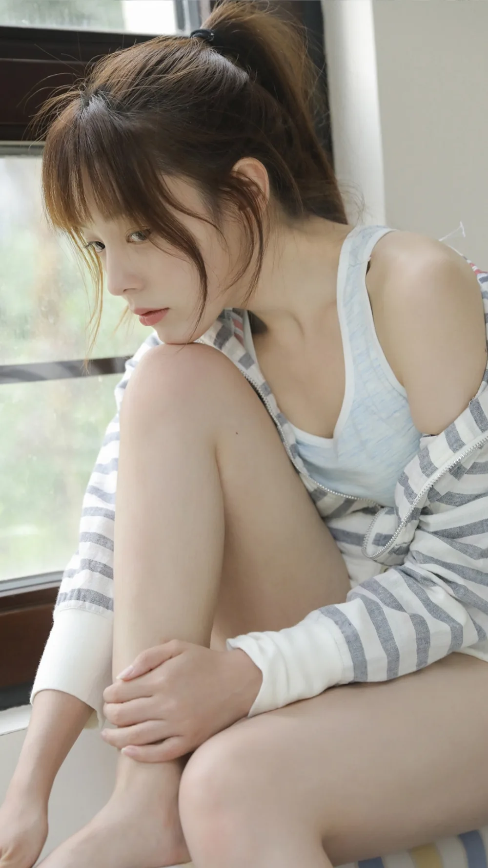 高挑美女写真 图片3