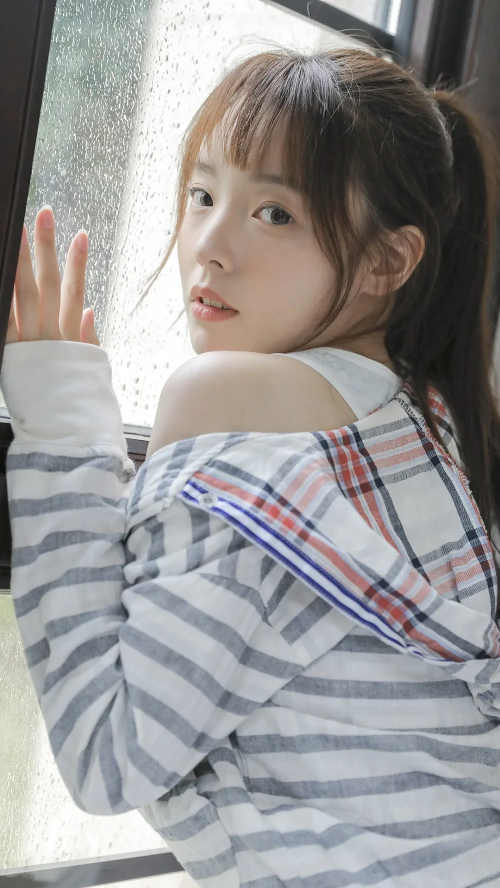 高挑美女写真 图片8
